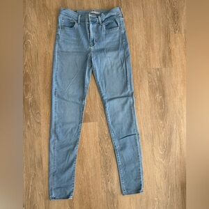 LEVI high waisted super skinny